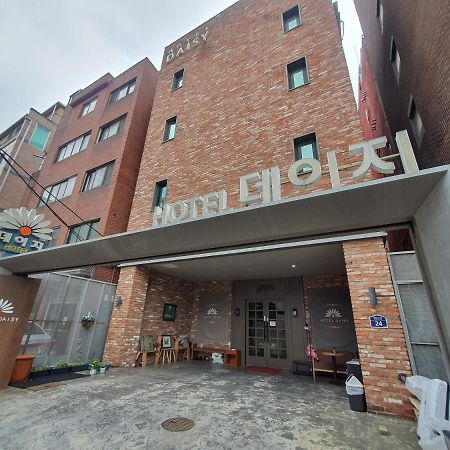 Hotel Daisy Seoul Bagian luar foto