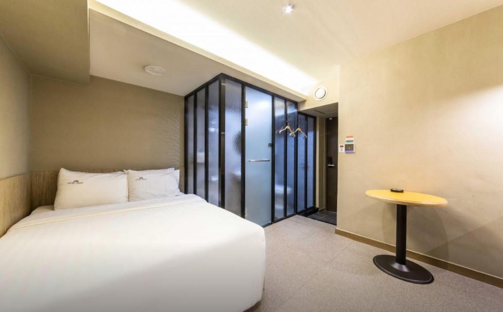 Hotel Daisy Seoul Bagian luar foto